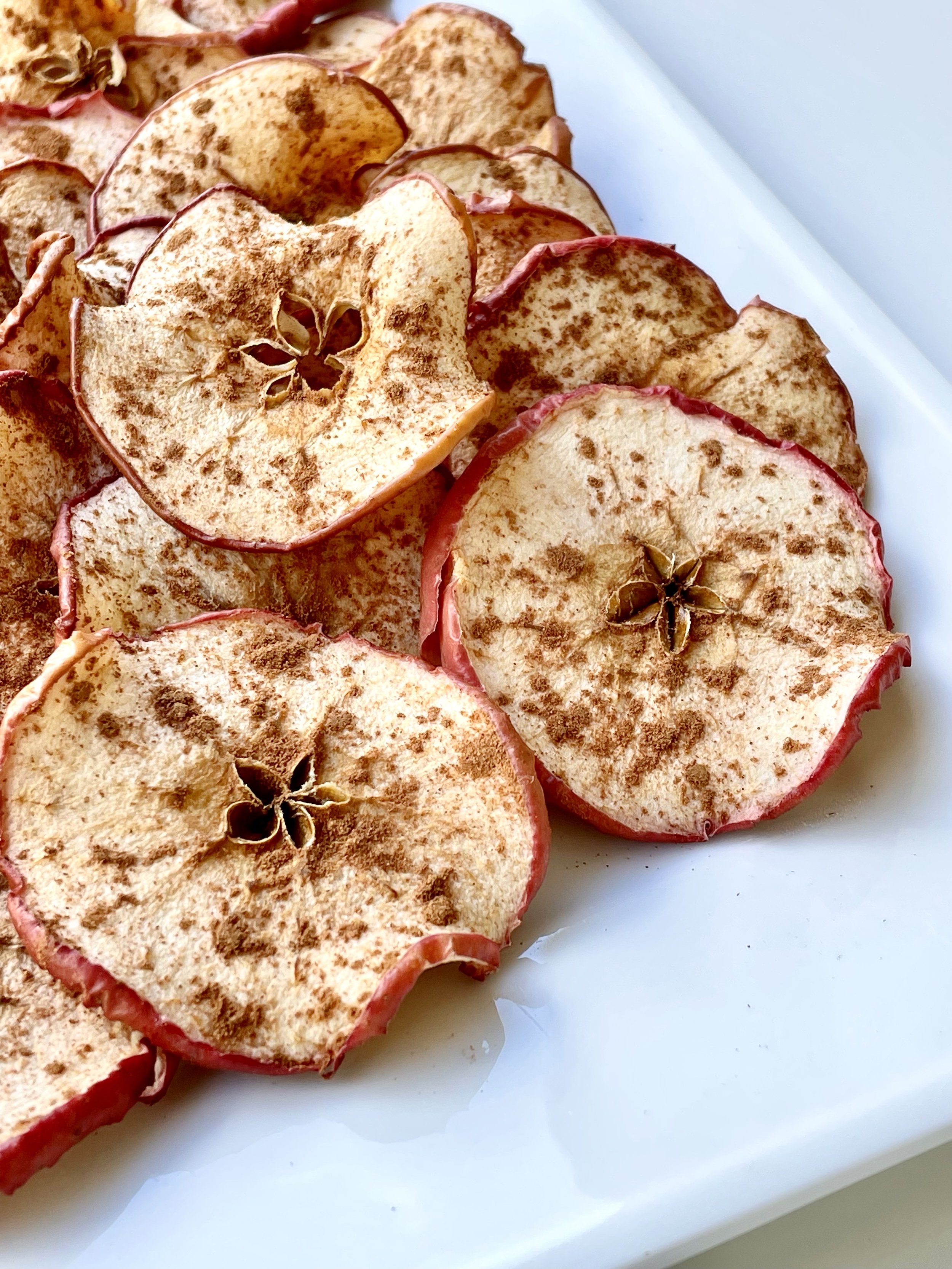 Baked Cinnamon Apple Chips